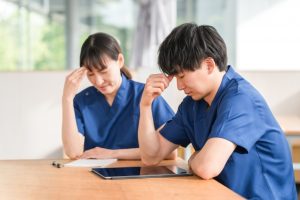 夜勤あり・なしで看護師の年収はどう変わる？ 